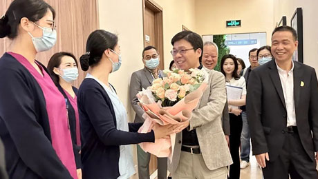 携爱鸢尾开，天使向未来——bv1946伟德官网健康集团表彰优秀护理集体及个人